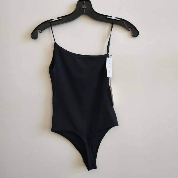 NWT Aritzia Babaton XXS Contour bodysuit, black, asymmetrical - Picture 2 of 8